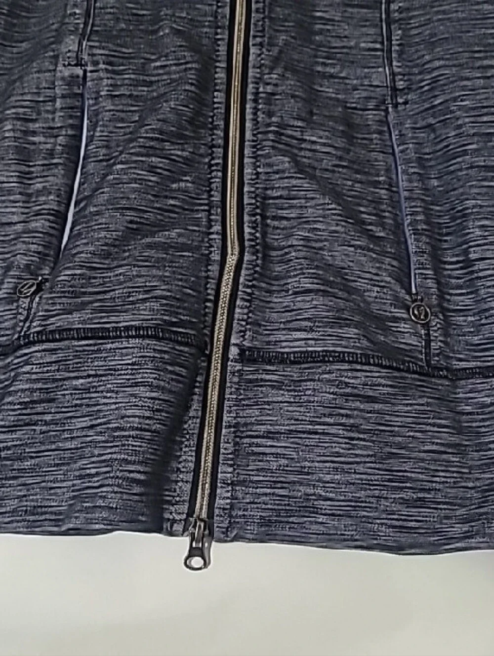 lululemon 💎athletica Heathered Slate Body with Black Sleeves Zip Jacket